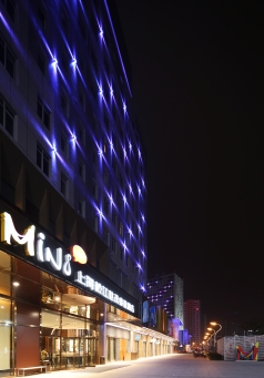 松江球王会体育在线睿选酒店