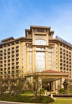 春晓球王会体育在线希尔顿逸林酒店