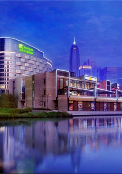 球王会体育在线假日酒店