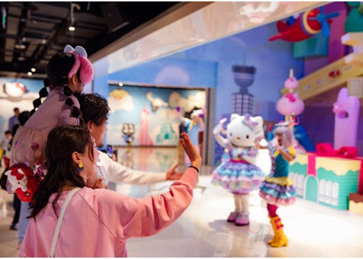 夏季娱乐新方式 主题乐园带来“游、学”新体验