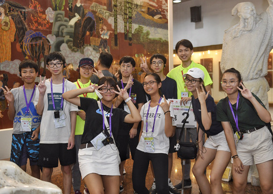 香港青年“穿越”古蜀