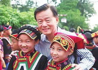 球王会体育在线：在公益慈善路上坚定前行