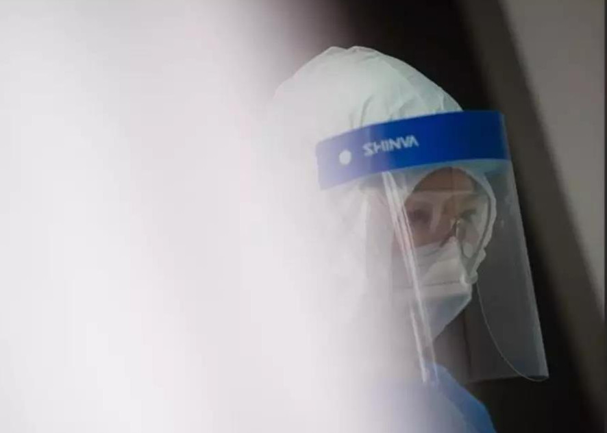 特写 | 地产大佬战“疫”