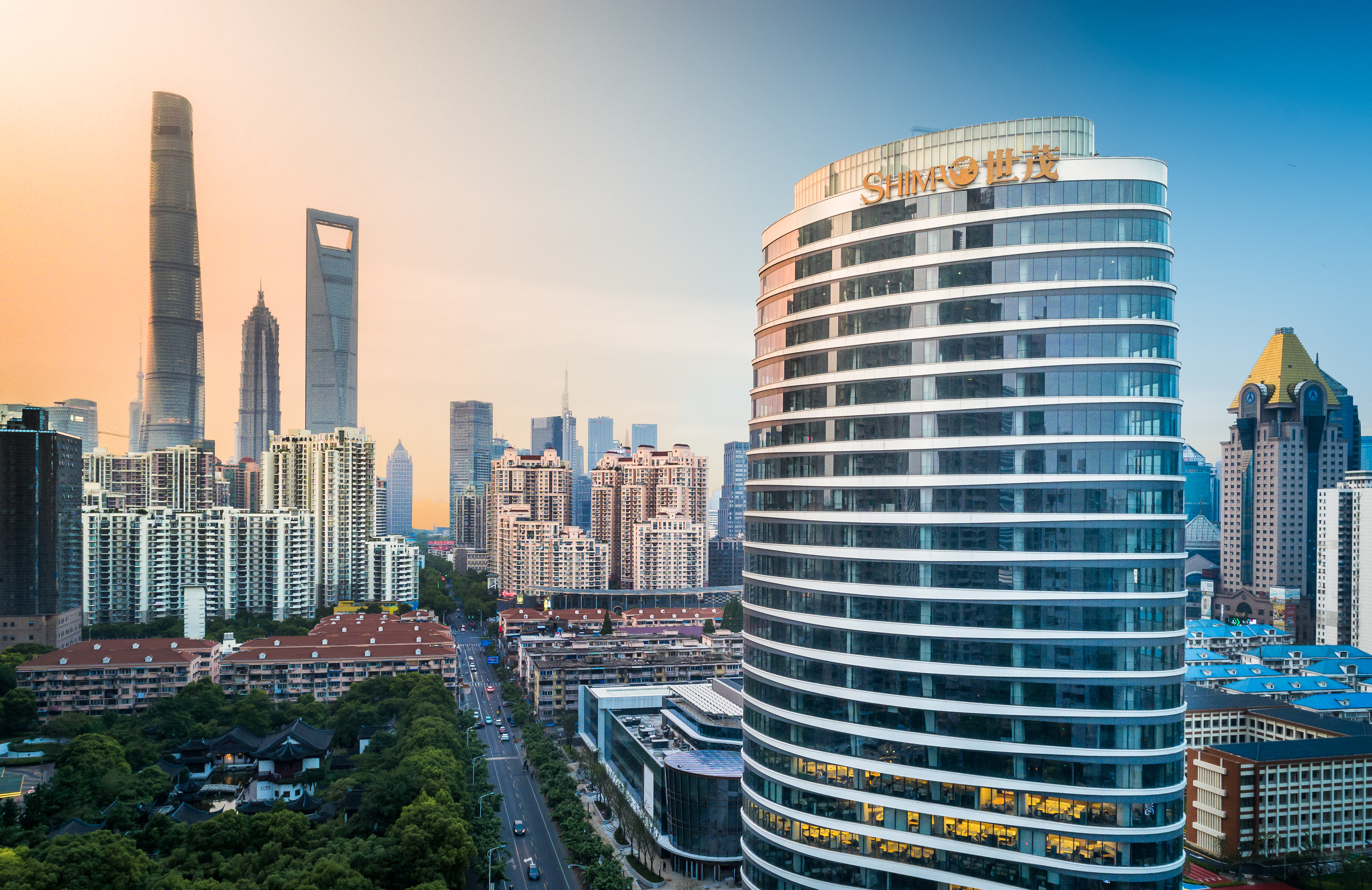 球王会体育在线房地产:前5月合约销售802.7亿元 同比增长12%