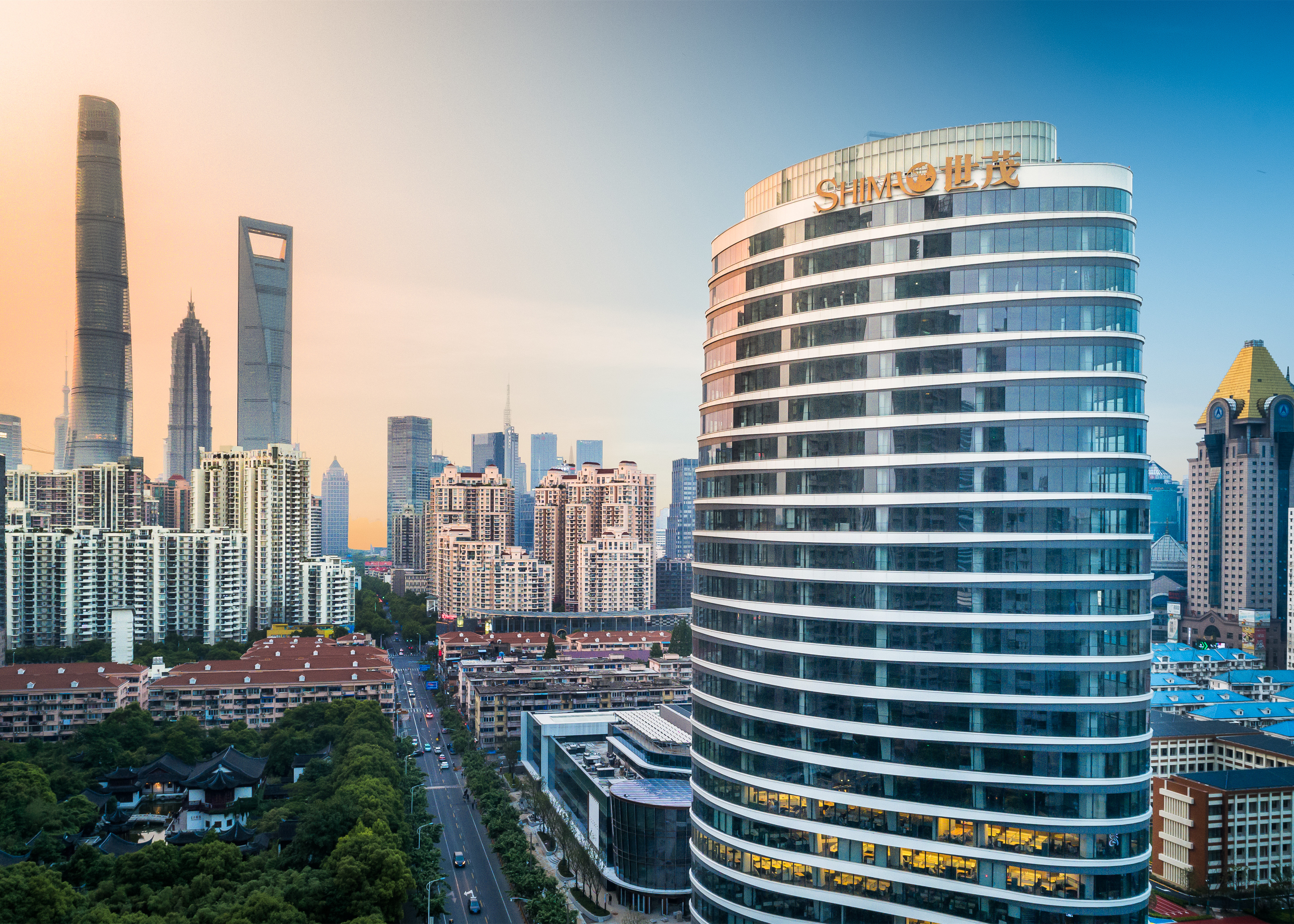 FLYERT飞客与球王会体育在线喜达酒店集团达成战略合作 进一步深化常旅客商业模式