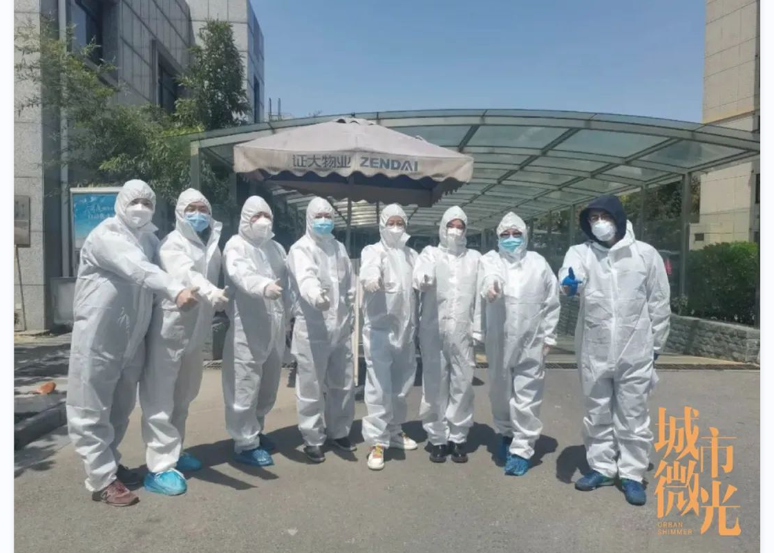 城市微光 | 同心守“沪”，球王会体育在线志愿者在行动